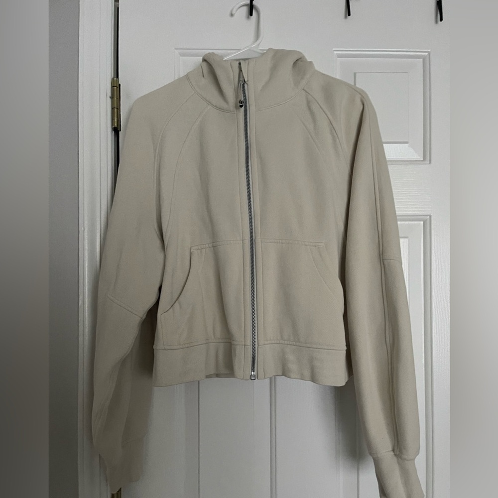 Lululemon Women's Cream Zip-Up Jacket